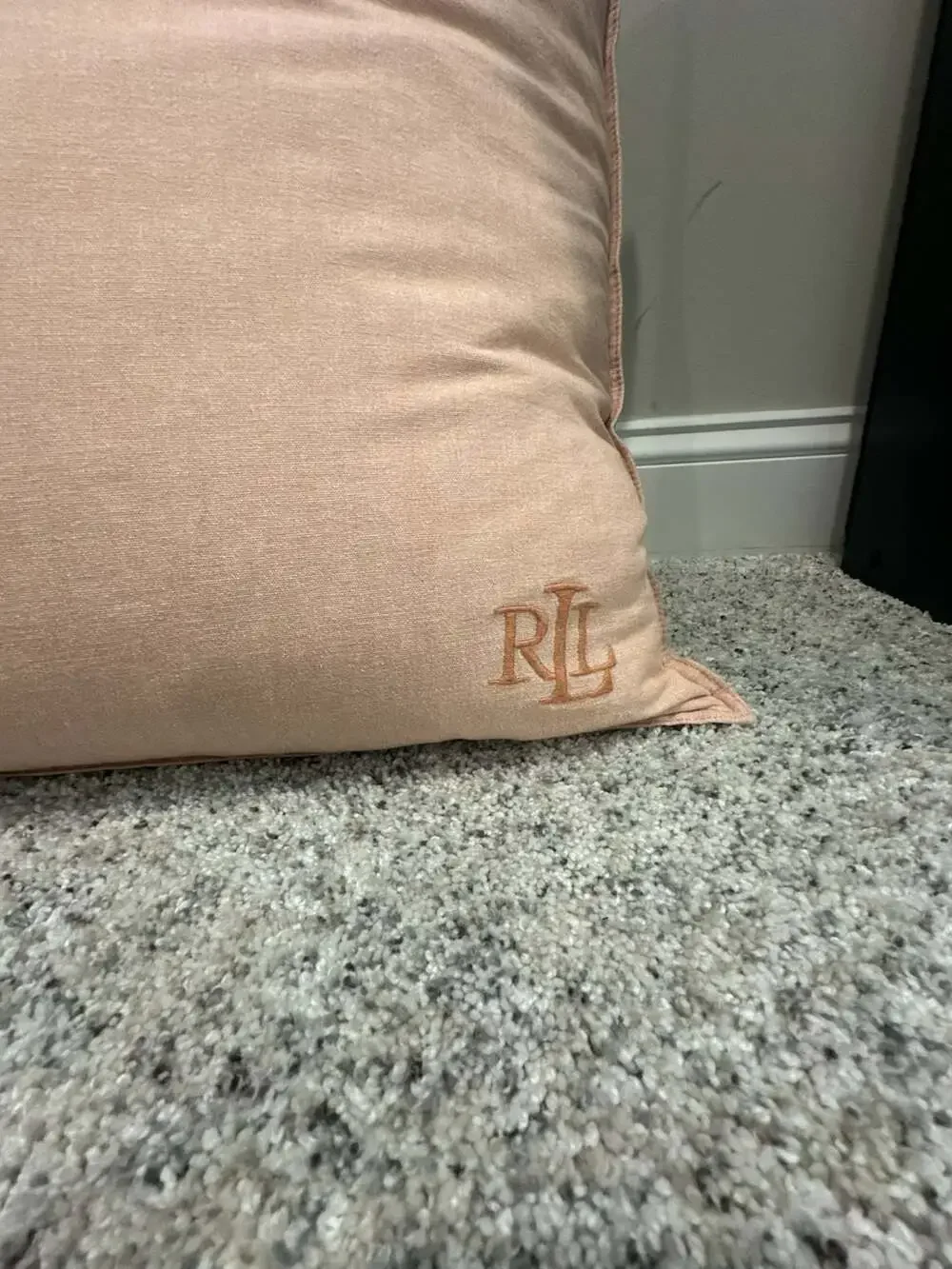 Ralph Lauren Home Solid Pink Linen Euro Decorative Throw Pillow Set
